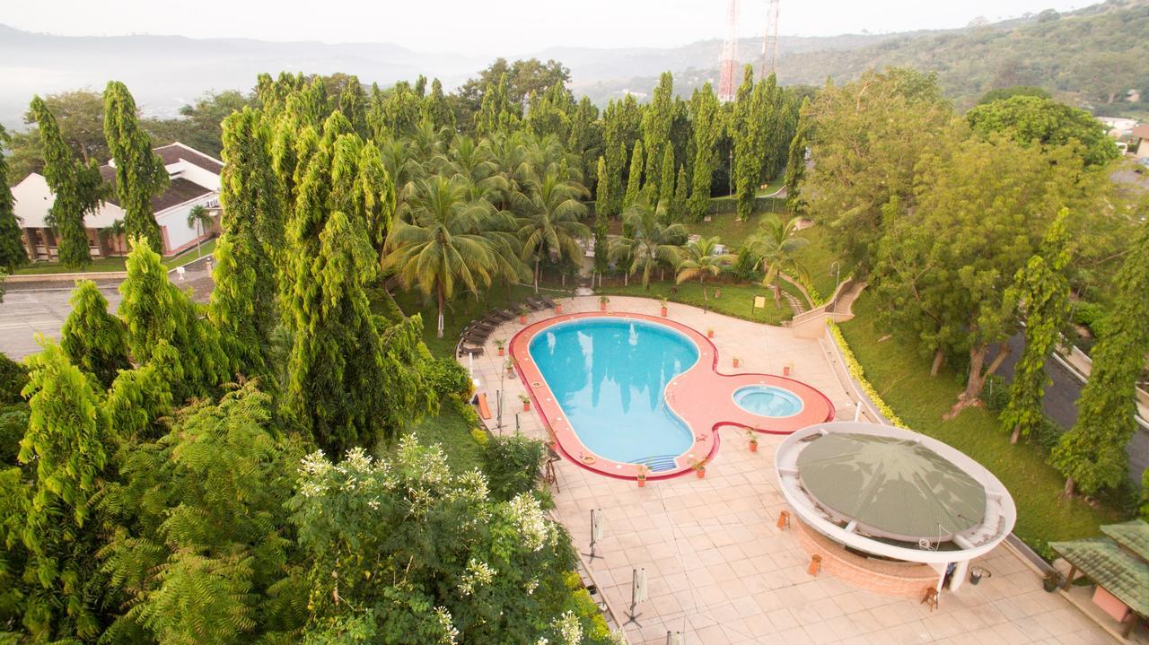 โรงแรมโวลตา อโกซอมโบ Akosombo ภายนอก รูปภาพ