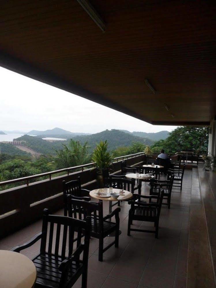 โรงแรมโวลตา อโกซอมโบ Akosombo ภายนอก รูปภาพ